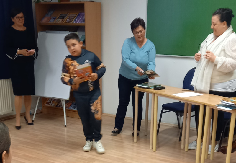 „Le a kaLAPpal a tehetséged előtt